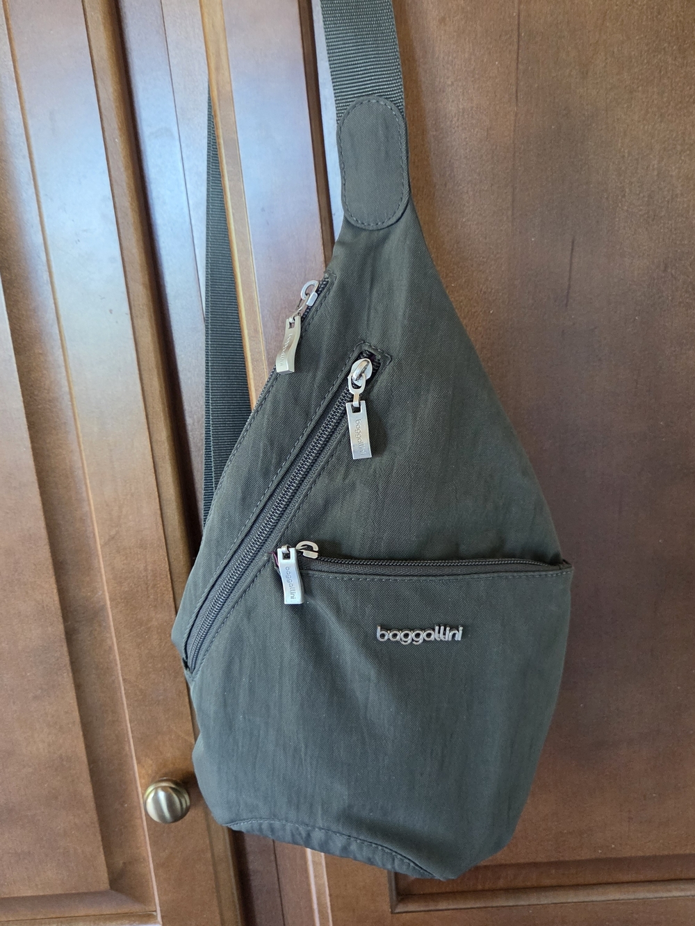 Baggallini Mini Sling Crossbody